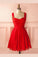 Red Curve Sleeveless Appliques Short Homecoming Dresses