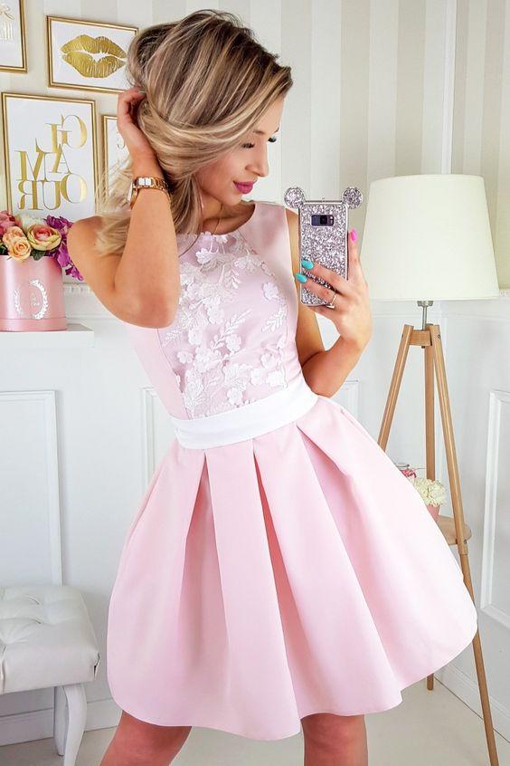 A-Line Round Eliana Homecoming Dresses Pink Neck Above-Knee With Appliques Pockets CD4730