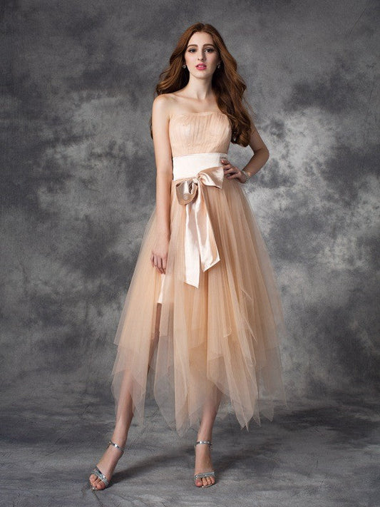 A-Line/Princess Strapless Bowknot Sleeveless Homecoming Dresses Satin Miriam Long Elastic Woven Dresses