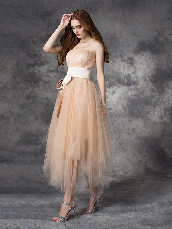 A-Line/Princess Strapless Bowknot Sleeveless Homecoming Dresses Satin Miriam Long Elastic Woven Dresses